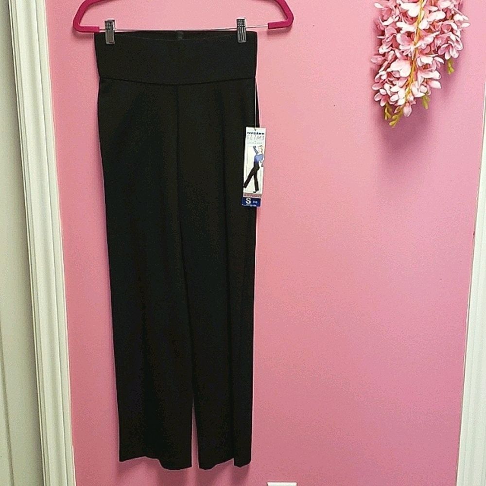 NWT 💟 Peter Nygard Slims Pants Black